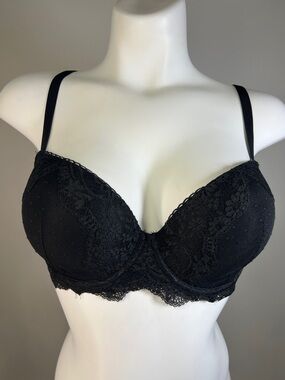 Victoria's Secret Dream Angels Black Lace Underwire Push-Up Lined Demi Bra 32DDD